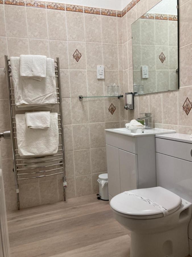 Stow Lodge Hotel Hotel
